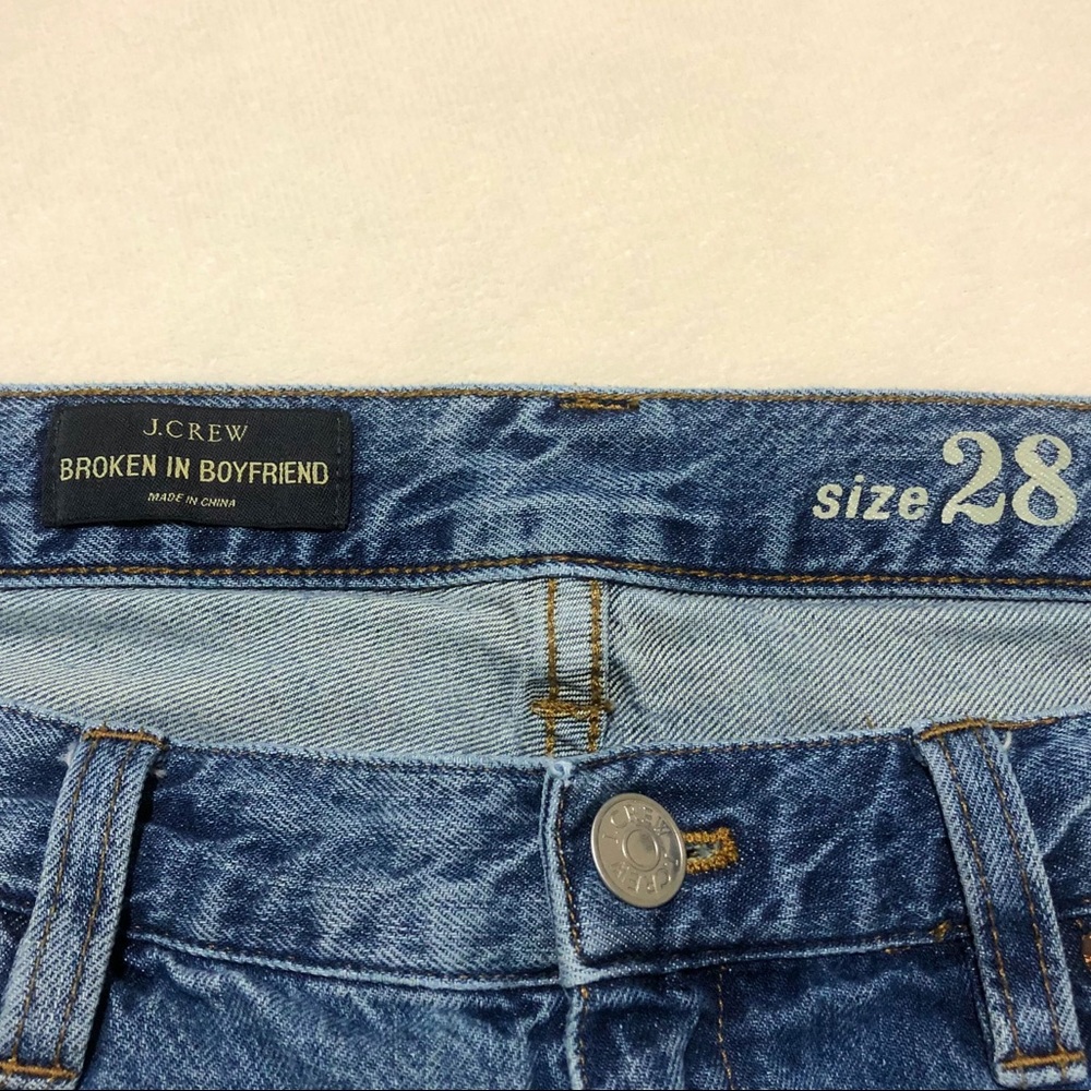 SOLD🍾J Crew BrokenIn Boyfriend Jean In Colby Wash - Picture 4 of 8